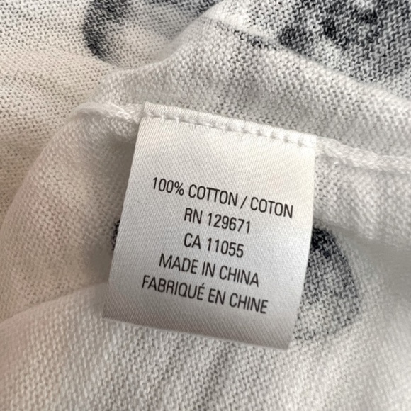 Skull Cashmere Cotton Skull Print Sweater-White & Black Size S NWT - Picture 3 of 3